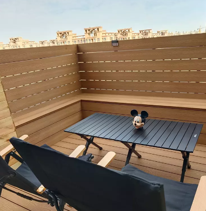 grain composite fence.png