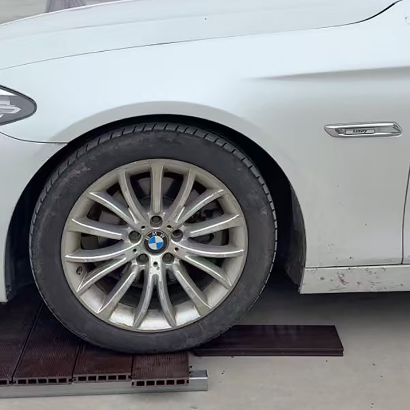 Winyoungtech Decking Proves Its Strength in Extreme BMW Load Test