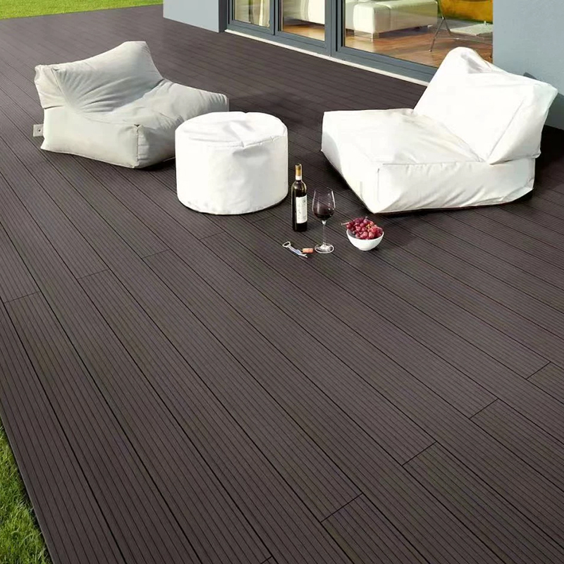 Classic Design Composite Deck