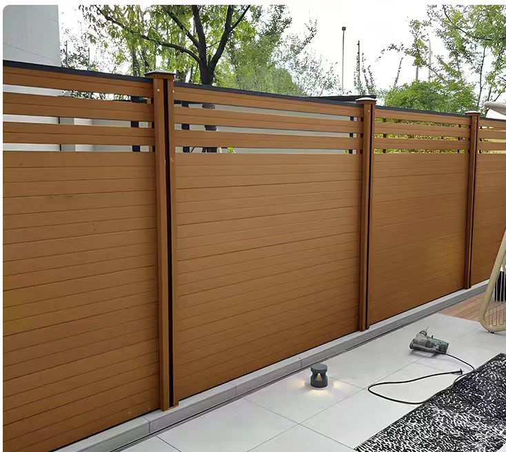 Classic Design Wood Composite Fence