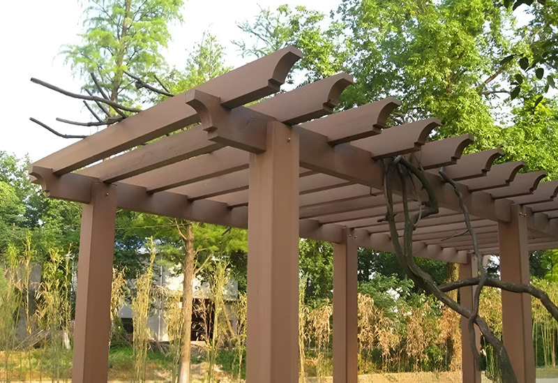 Composite decking